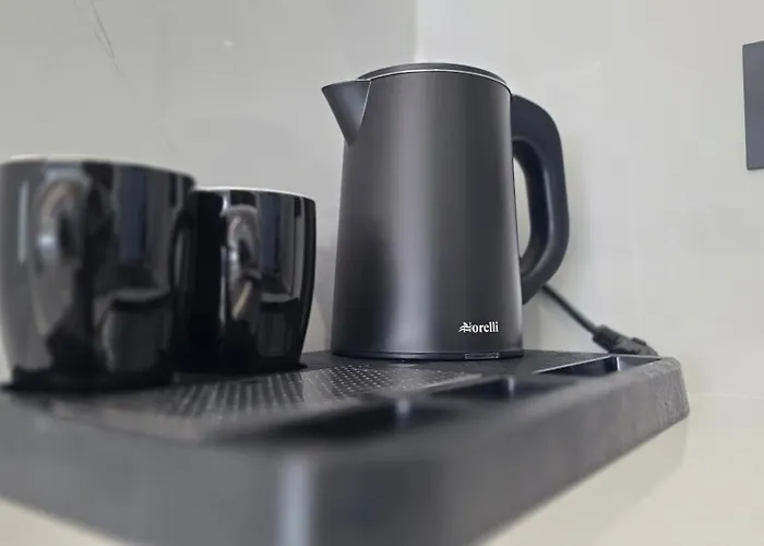 Center M 101 アパート *